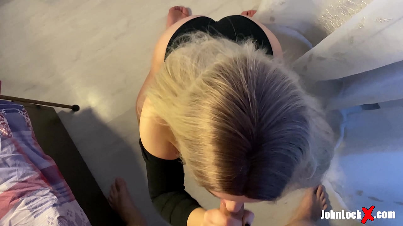 Punapea imeb munni ja paneb üles, saab sperma oma persse